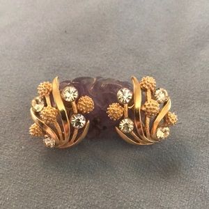 Vintage Floral spray clip on earrings